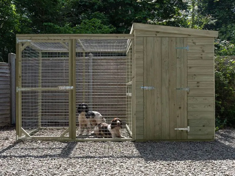 10'1 x 4'6 Forest Hedgerow Wooden Dog Kennel with 6ft Run - Pet House (3.07m x 1.38m)